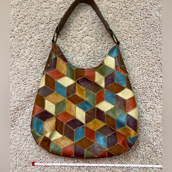 Hobo boho patchwork hippie purse 13x23 vinyl but so soft, only used one time. - Picture 4 of 6